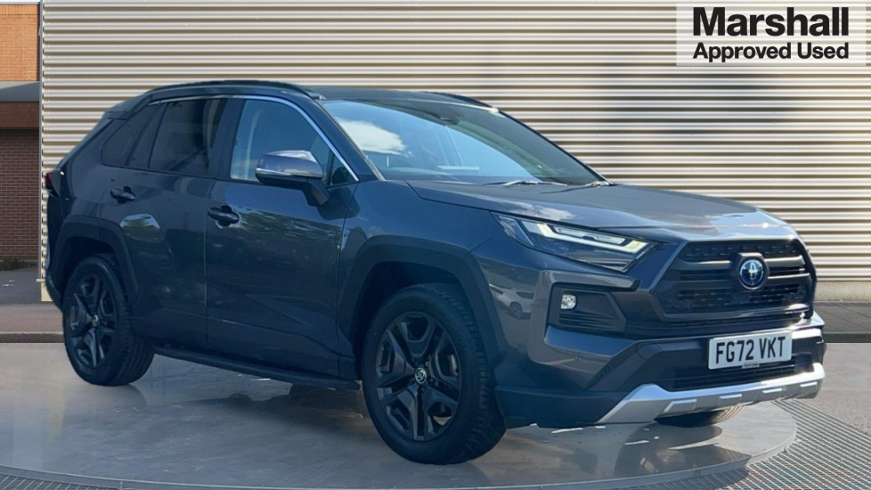 Main listing image - Toyota RAV4