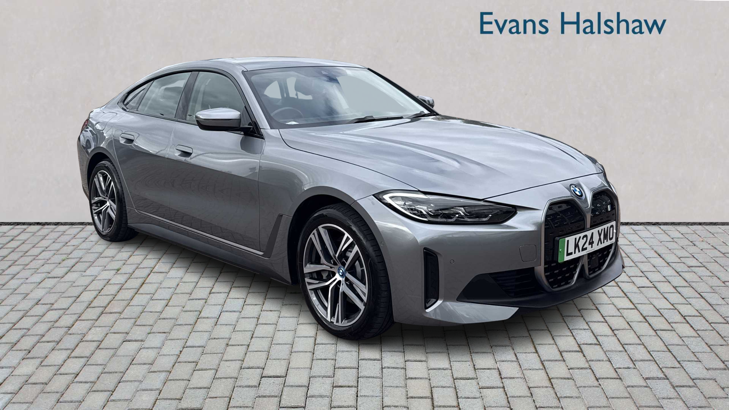 Main listing image - BMW i4