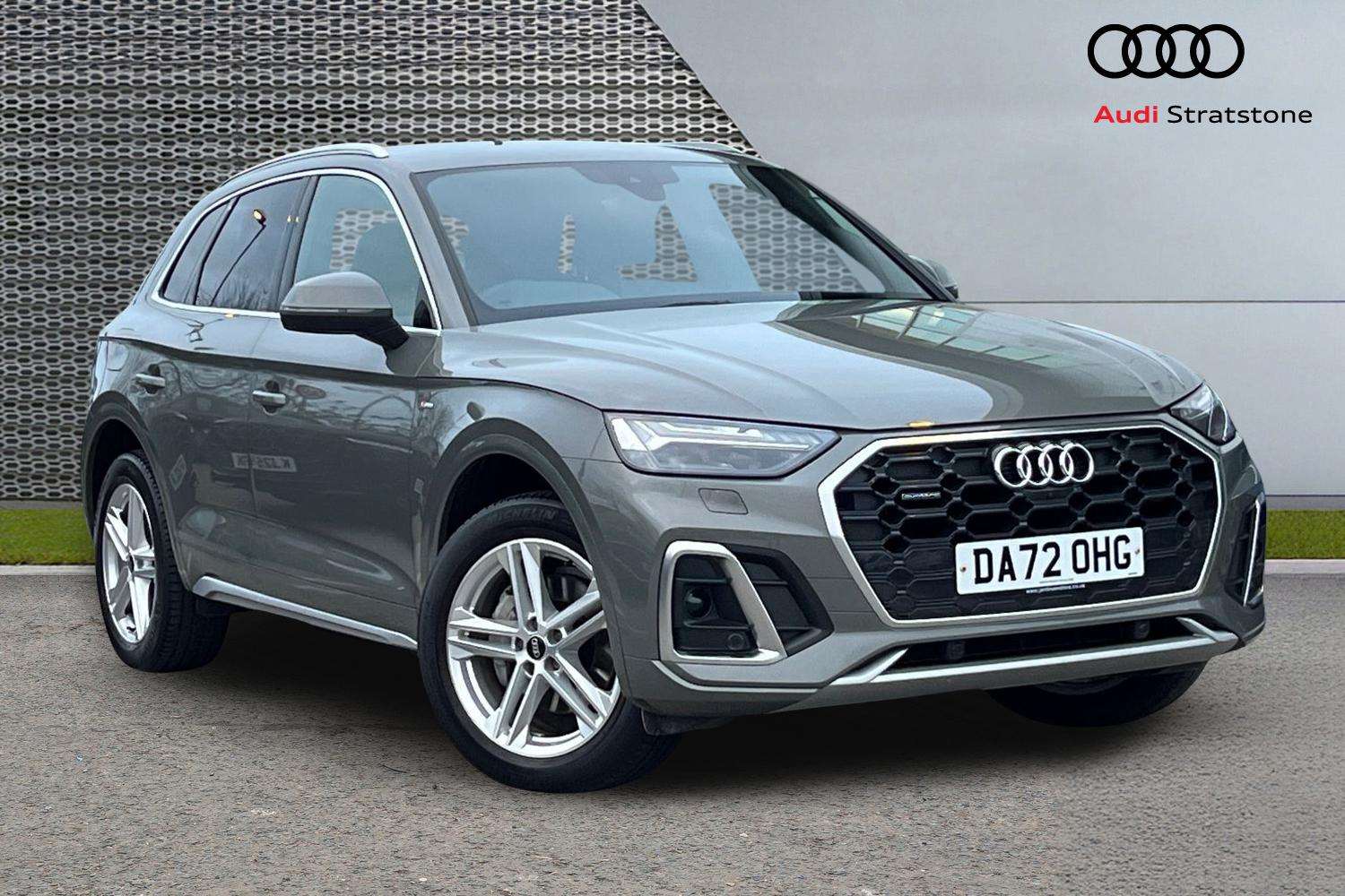 Main listing image - Audi Q5