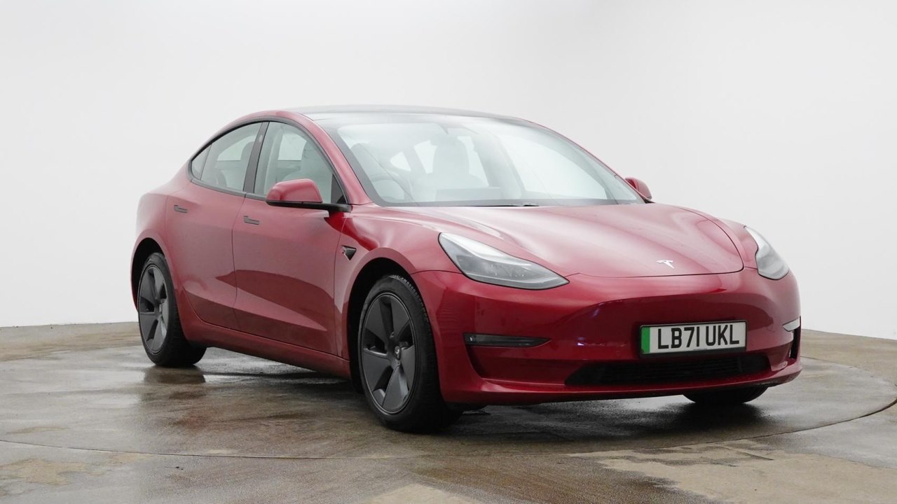 Main listing image - Tesla Model 3