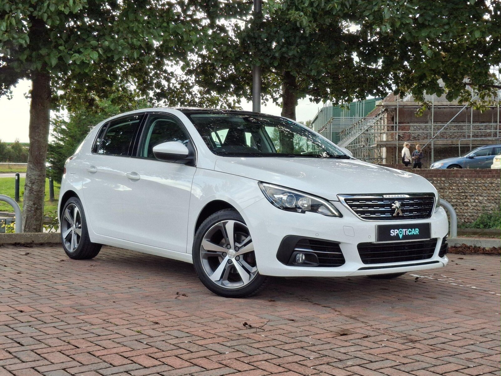 Main listing image - Peugeot 308