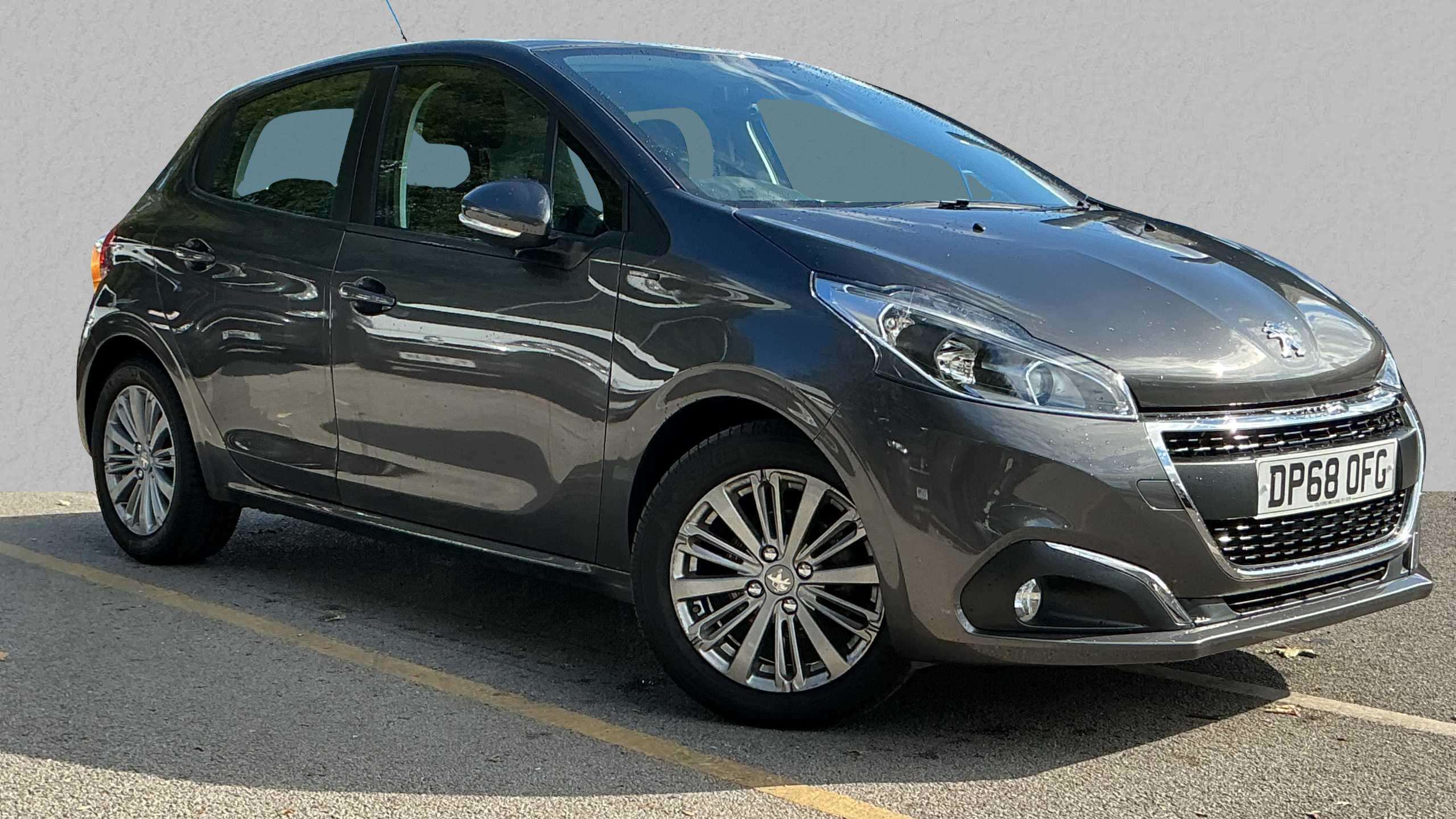 Main listing image - Peugeot 208