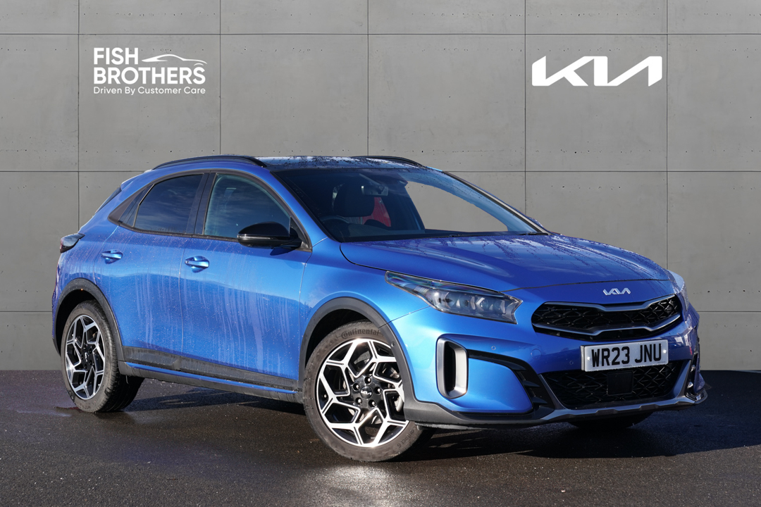 Main listing image - Kia XCeed