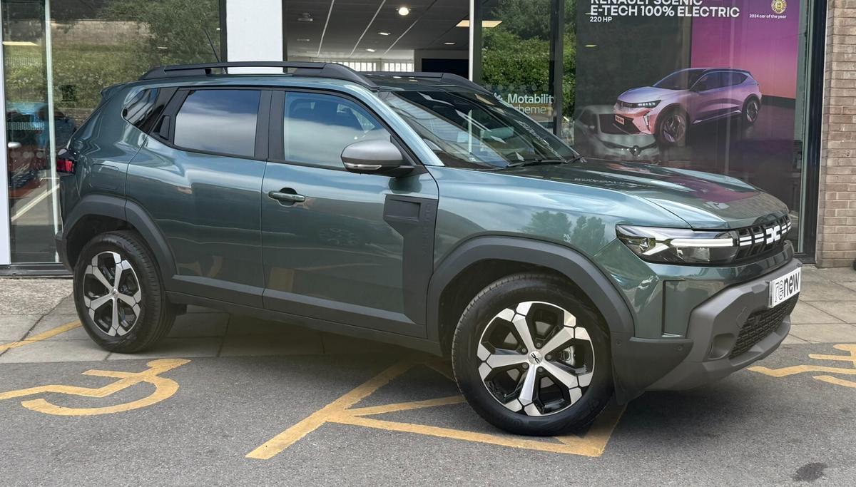 Main listing image - Dacia Journey