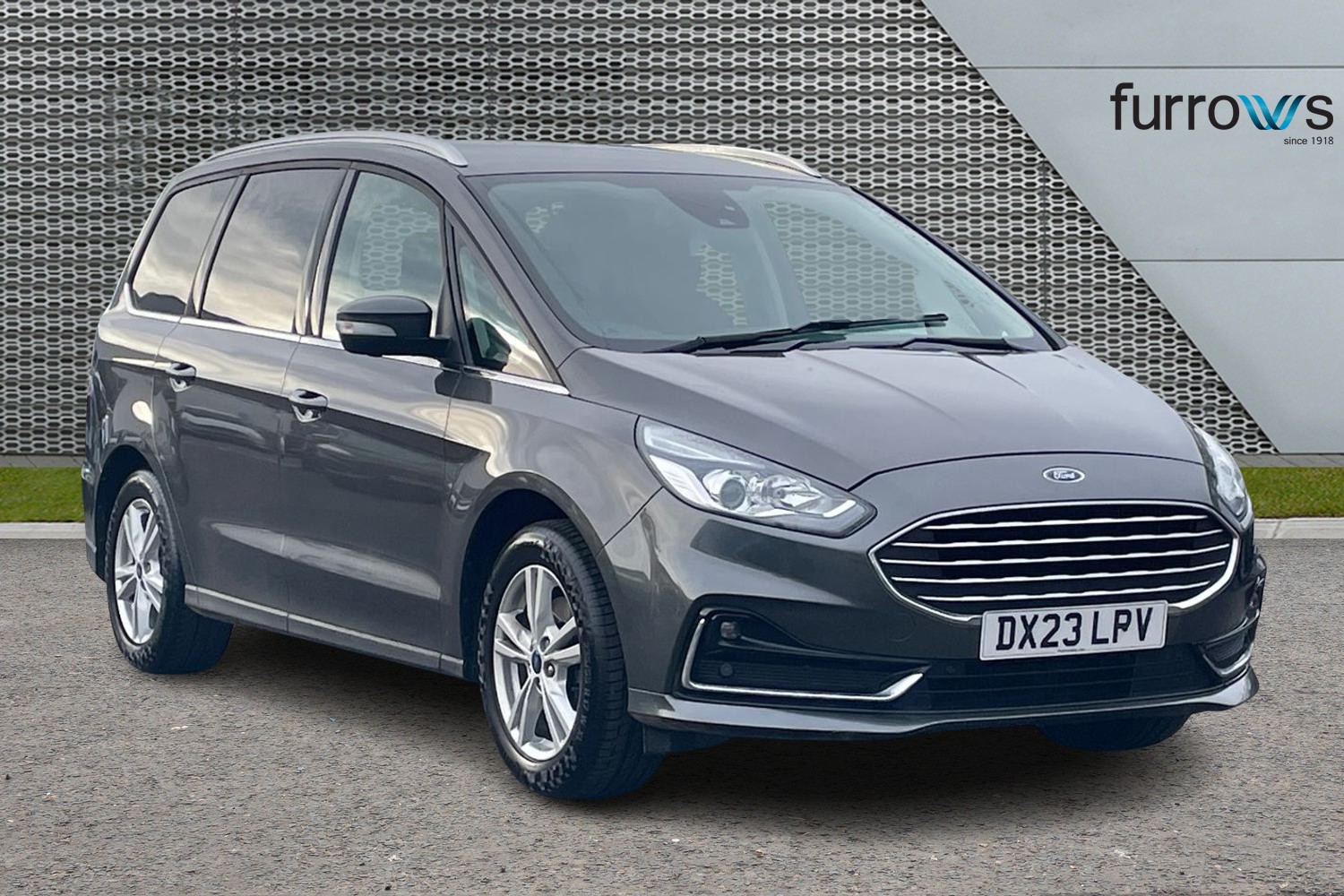 Main listing image - Ford Galaxy