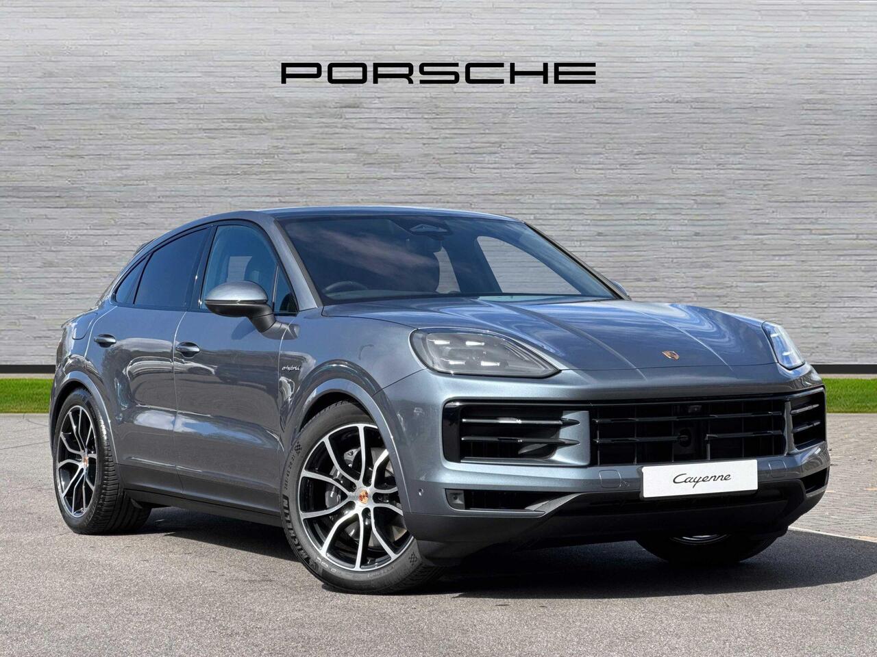 Main listing image - Porsche Cayenne