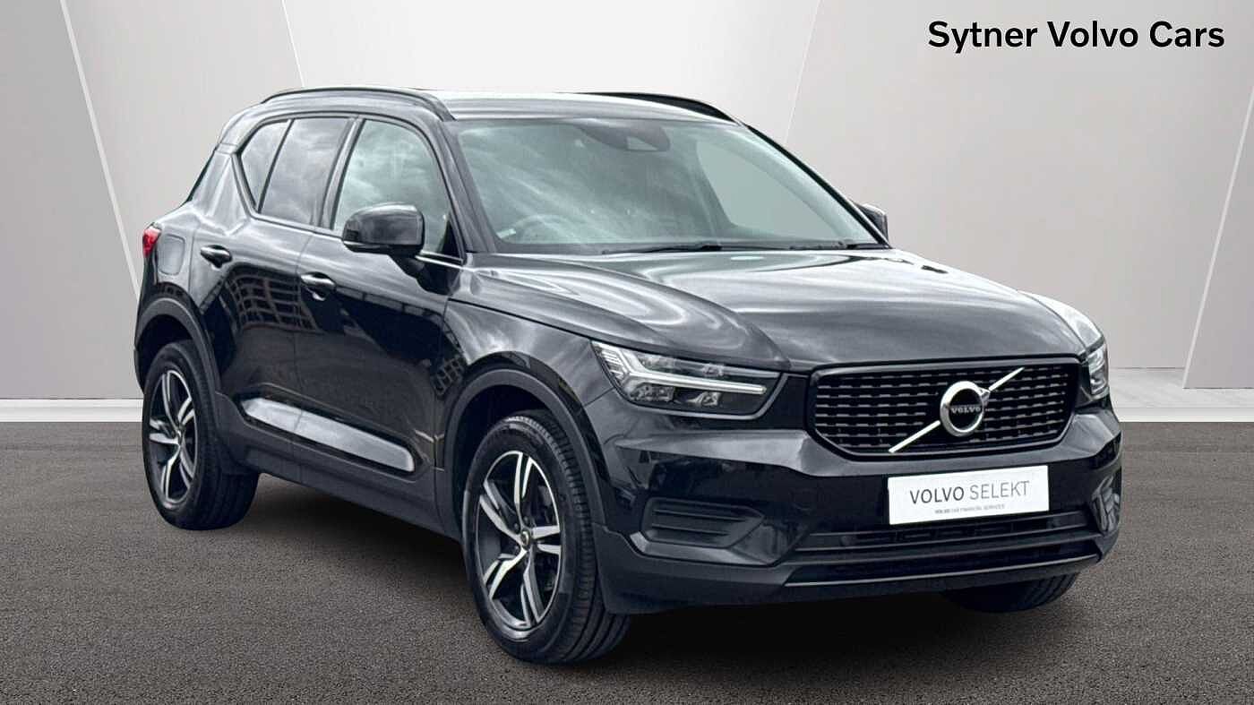 Main listing image - Volvo XC40