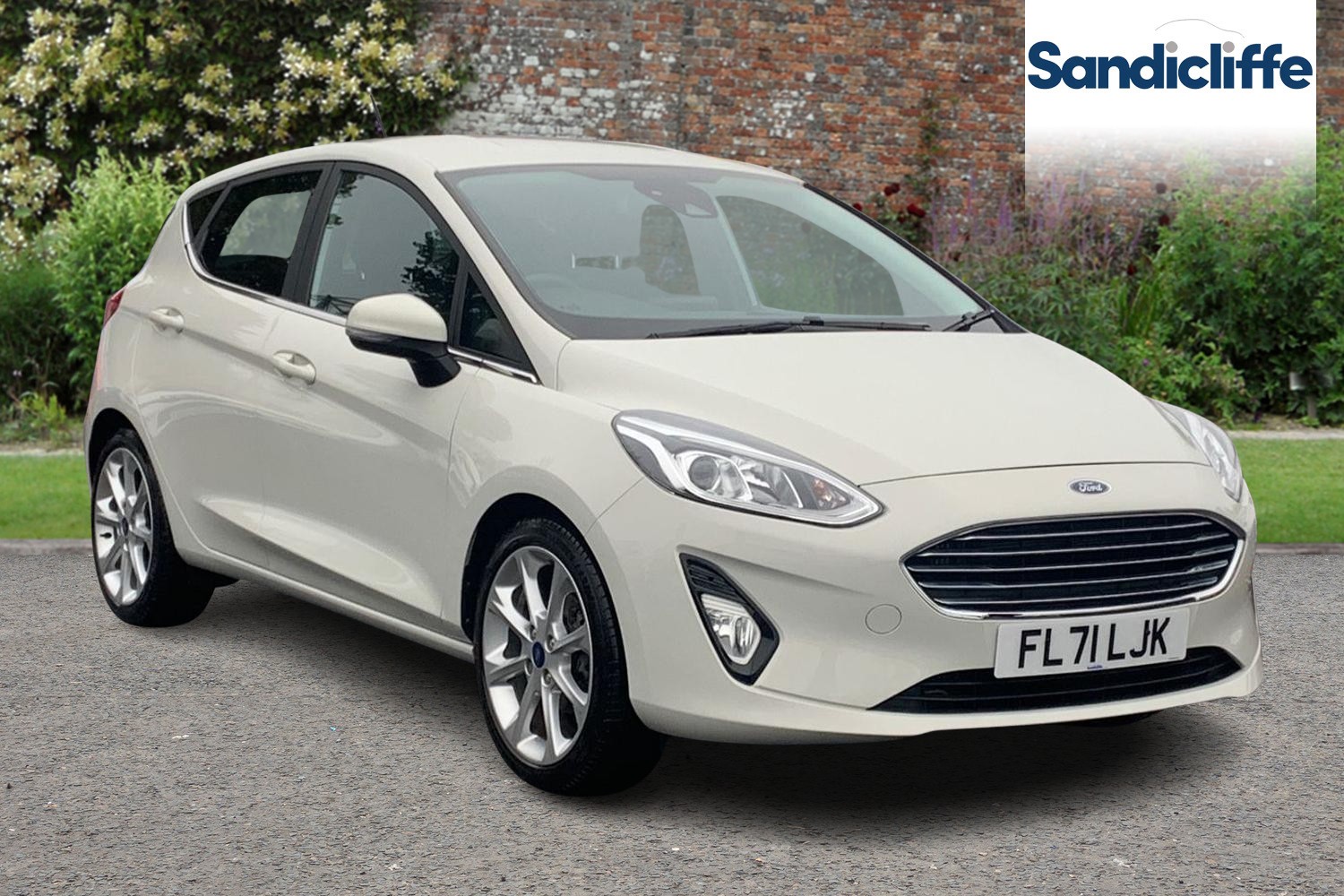 Main listing image - Ford Fiesta