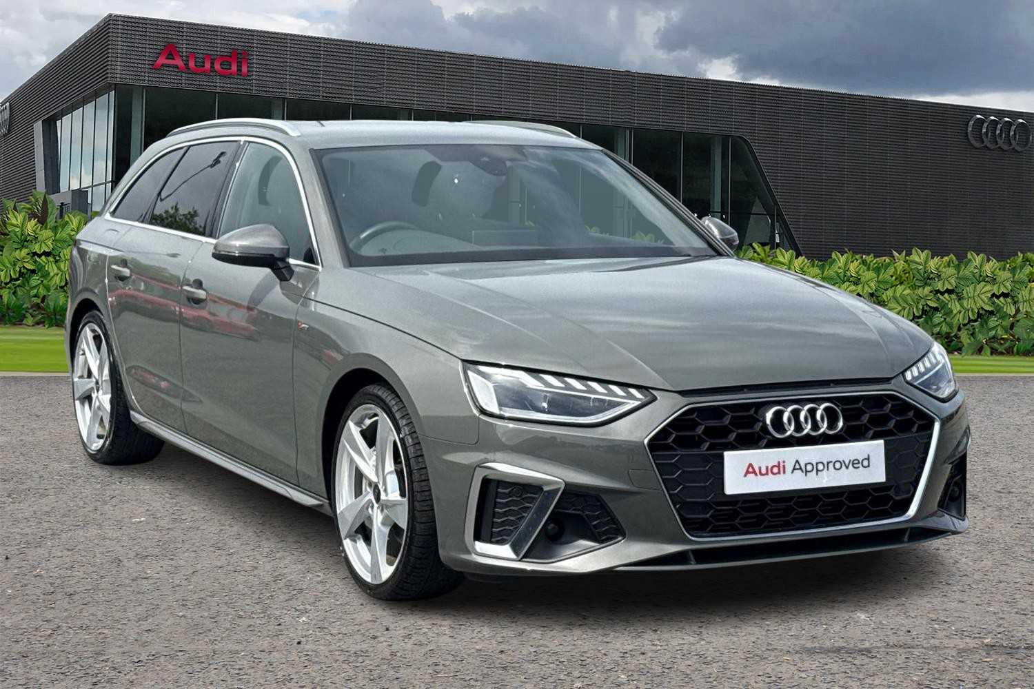 Main listing image - Audi A4 Avant