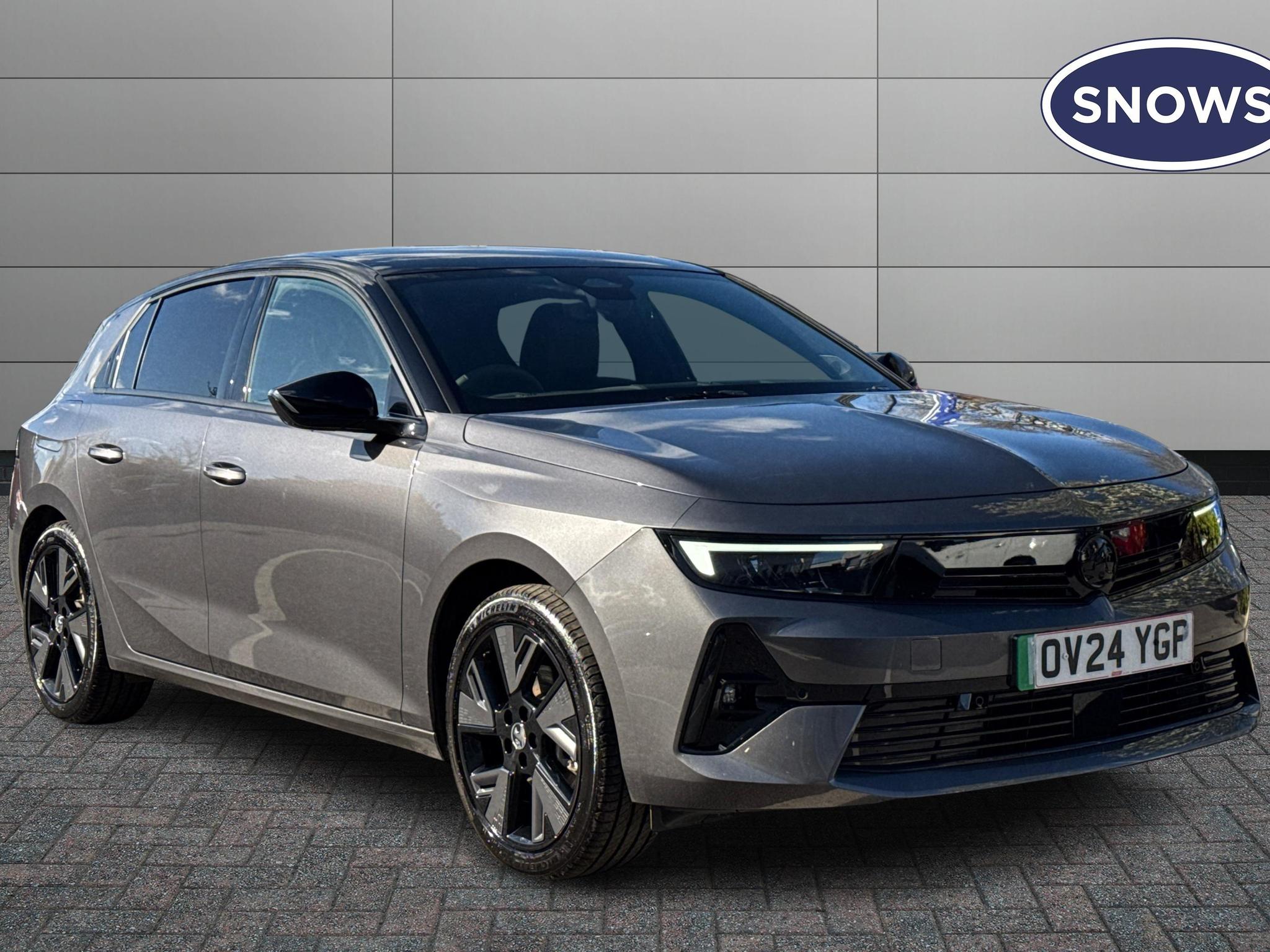 Main listing image - Vauxhall Astra