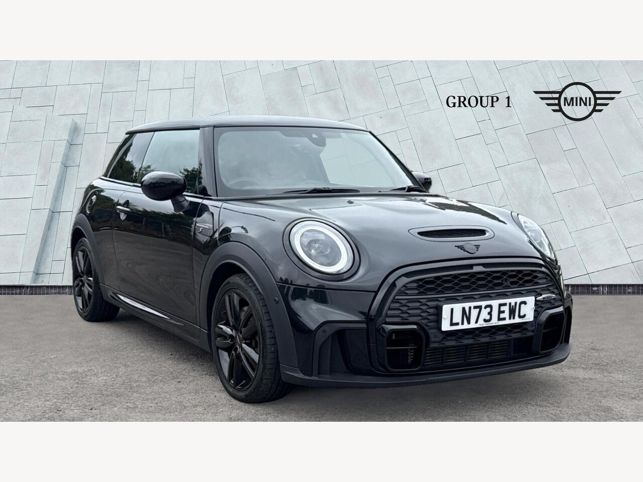 Main listing image - MINI Hatchback