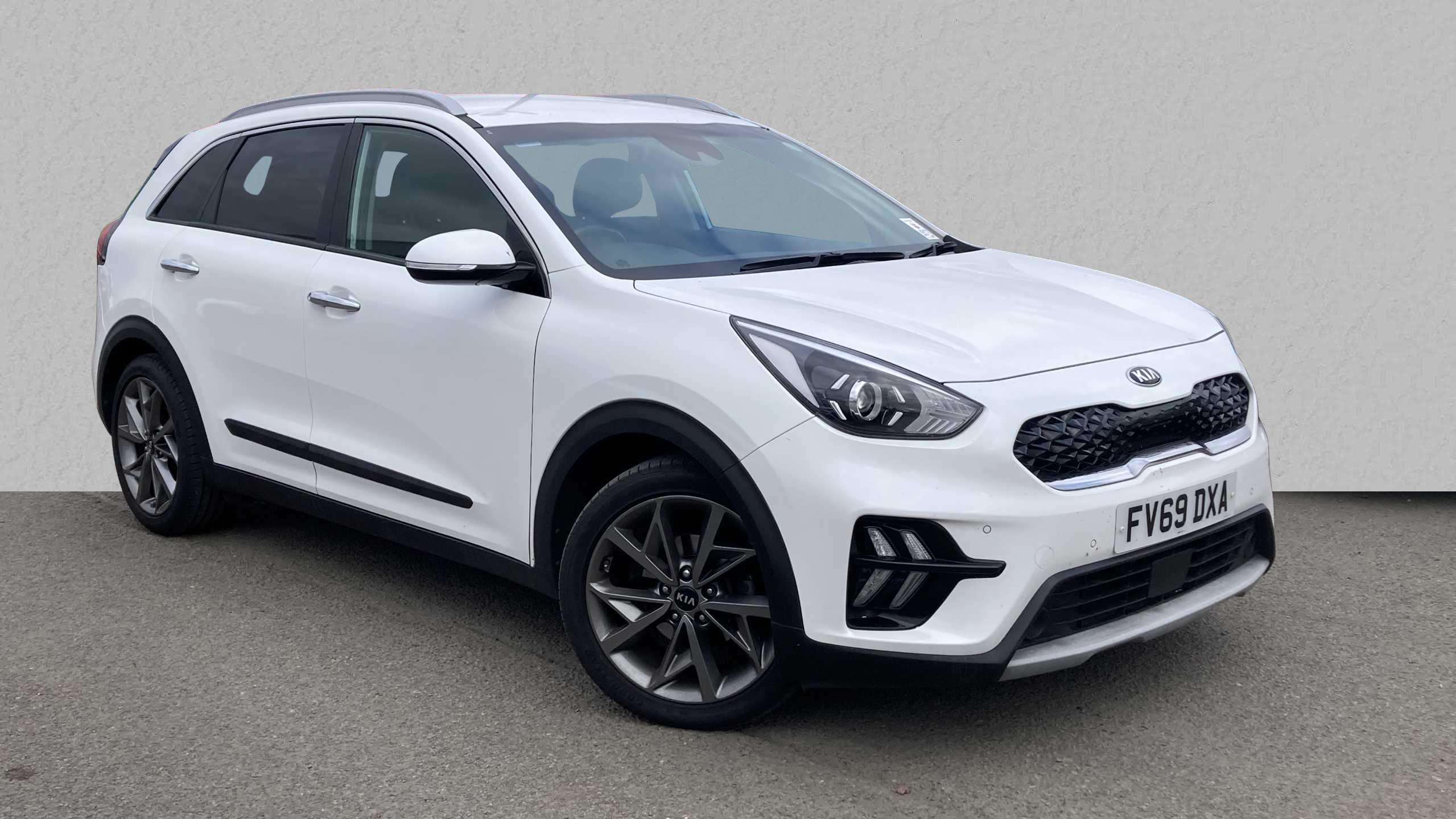 Main listing image - Kia Niro