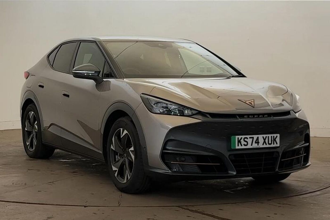 Main listing image - Cupra Tavascan