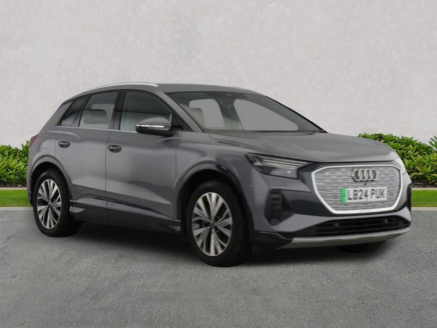 Main listing image - Audi Q4