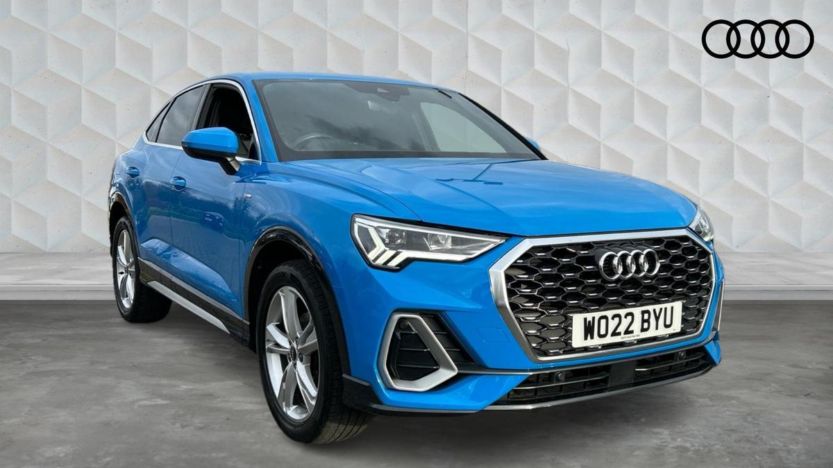 Main listing image - Audi Q3