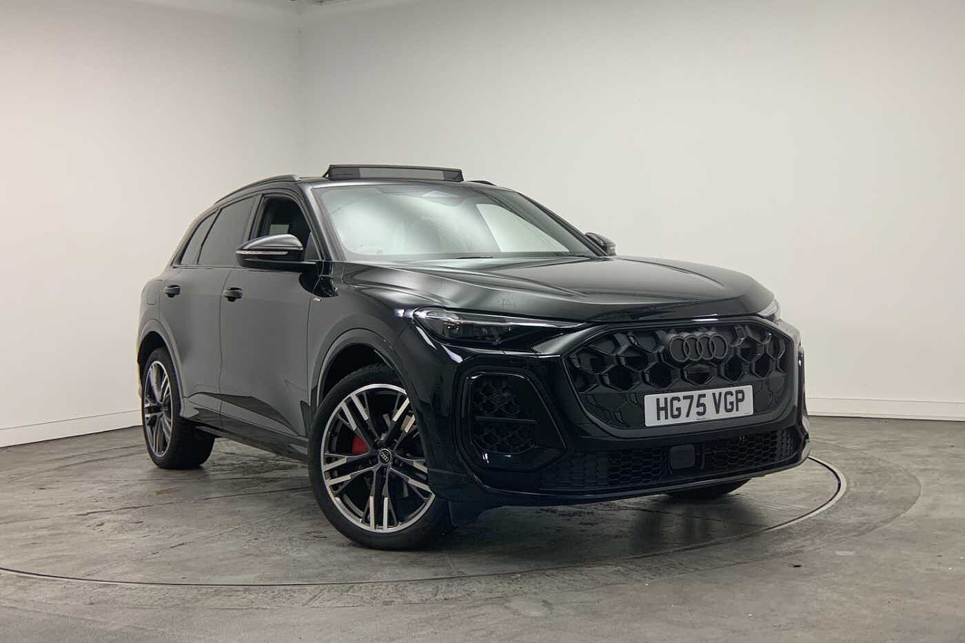 Main listing image - Audi Q5