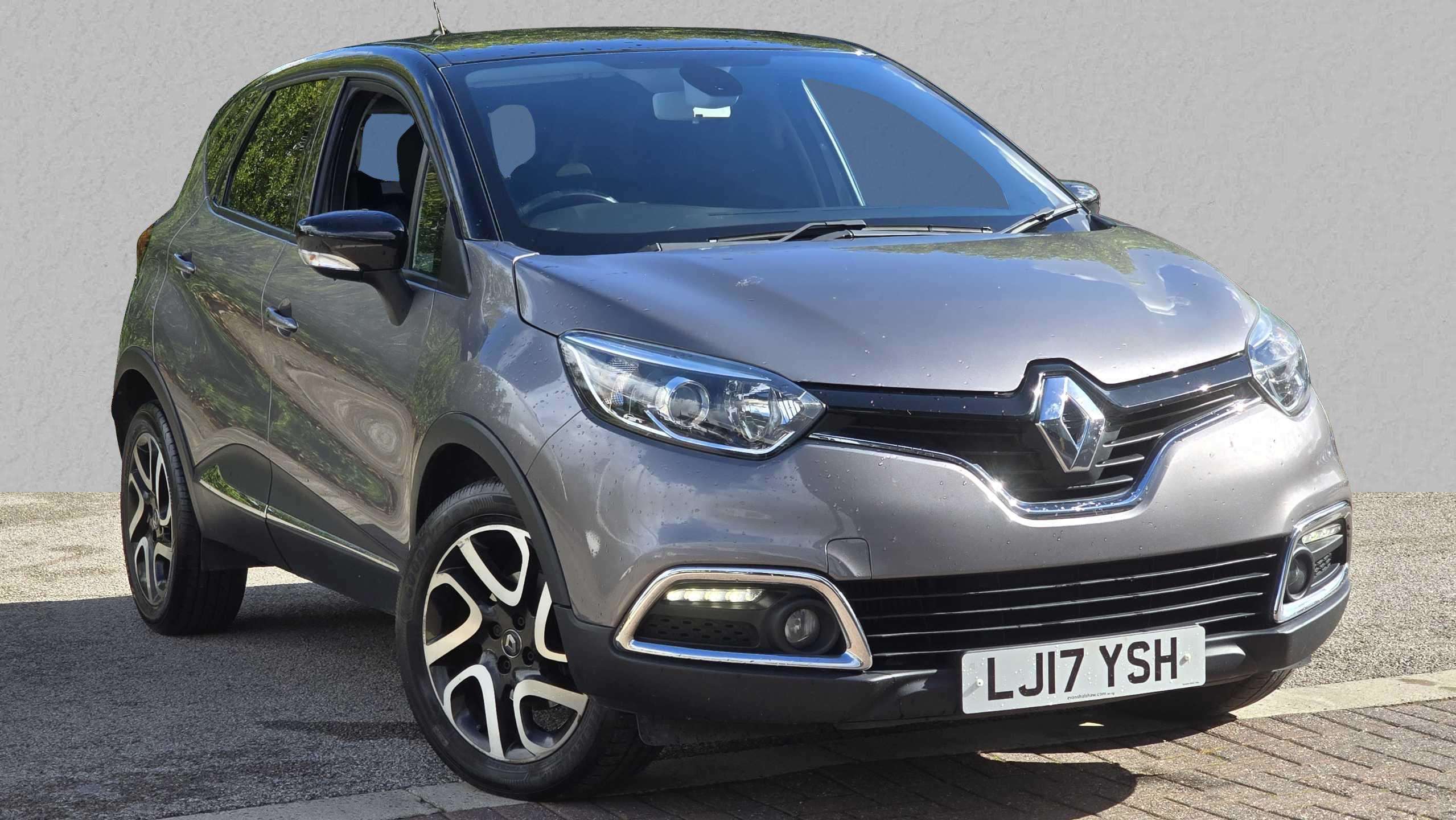 Main listing image - Renault Captur