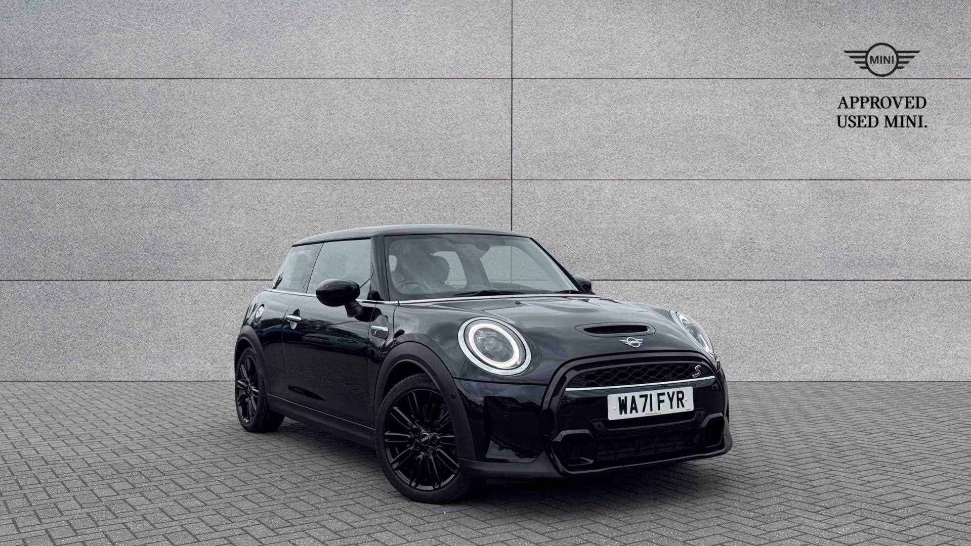 Main listing image - MINI Hatchback