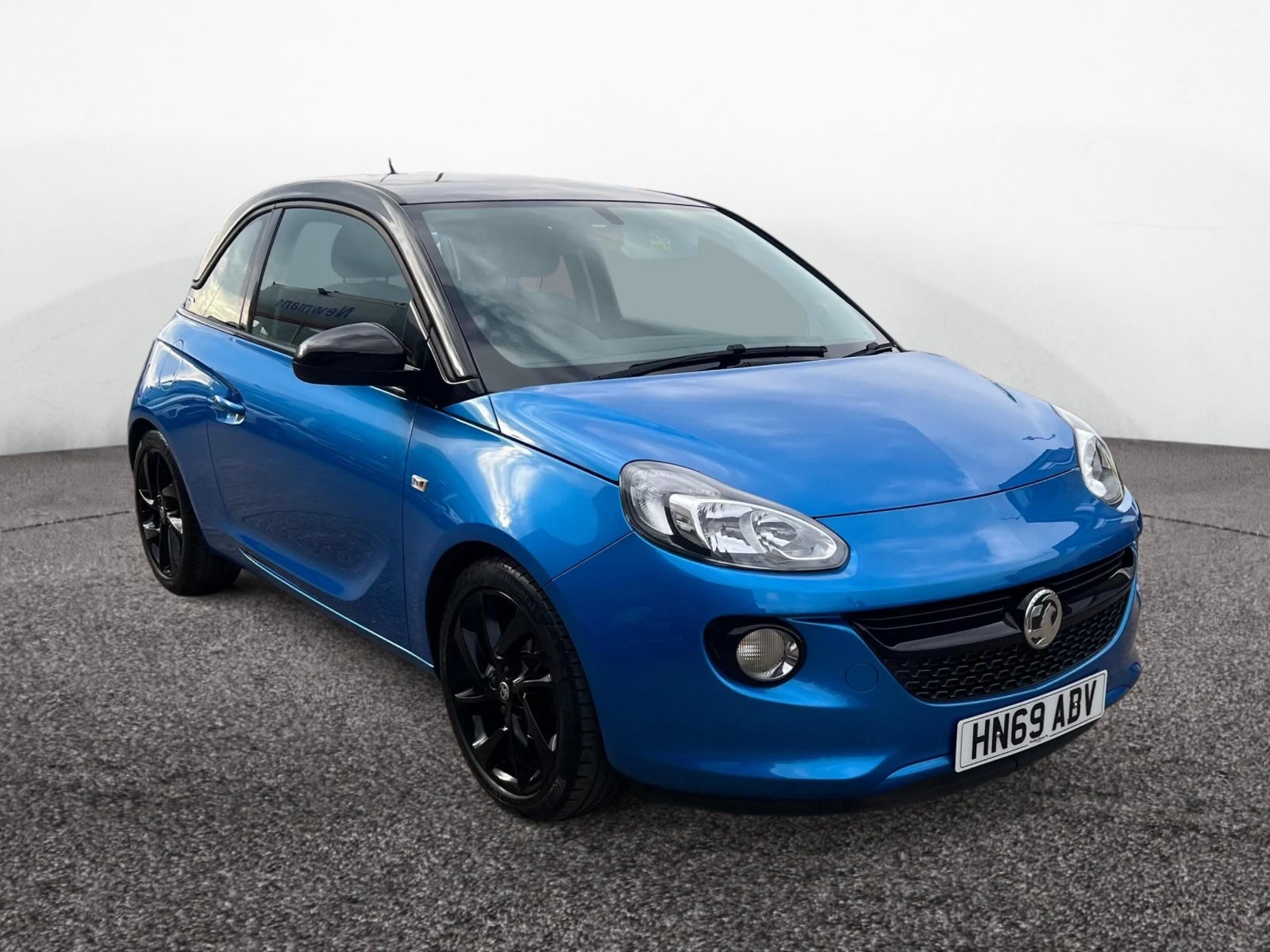 Main listing image - Vauxhall Adam