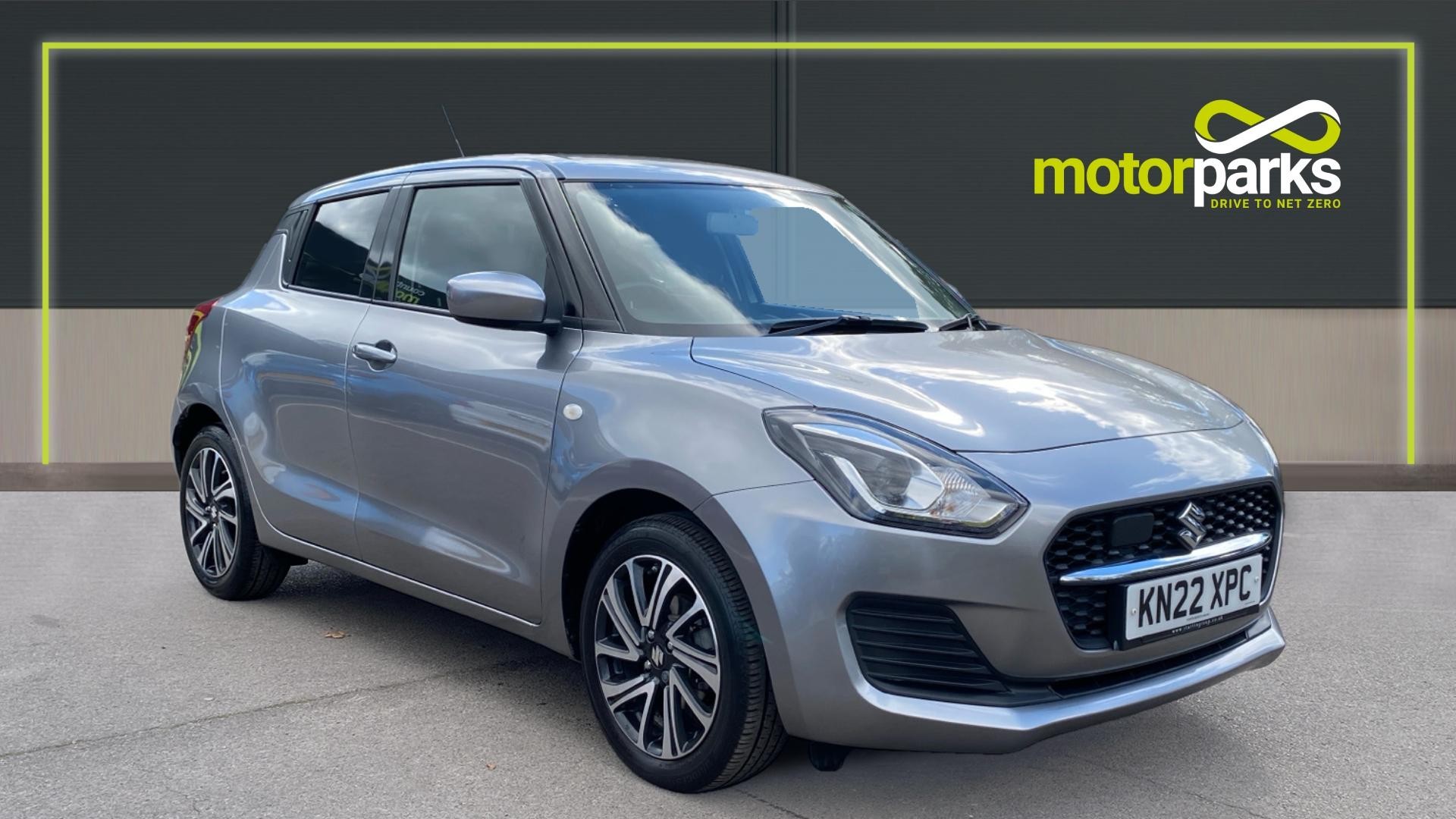 Main listing image - Suzuki Swift