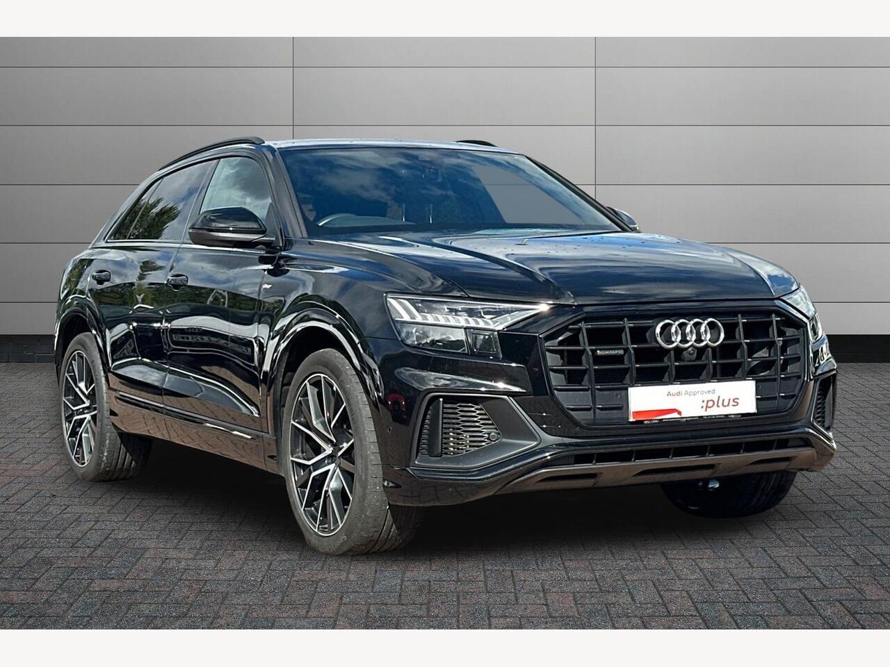 Main listing image - Audi Q8
