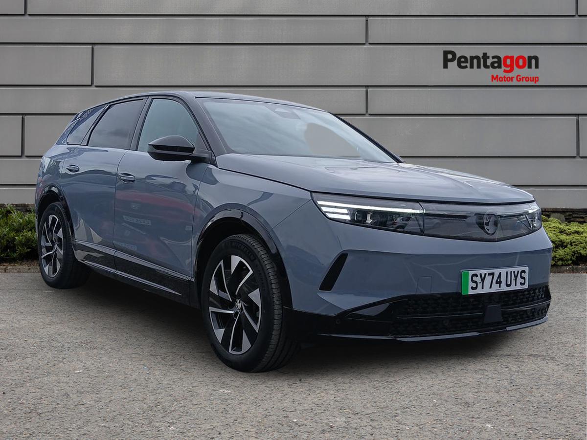 Main listing image - Vauxhall Grandland