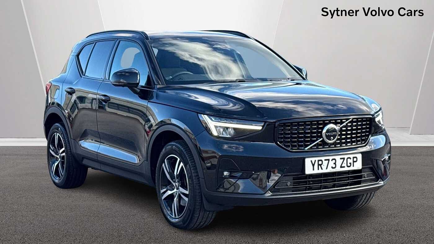 Main listing image - Volvo XC40