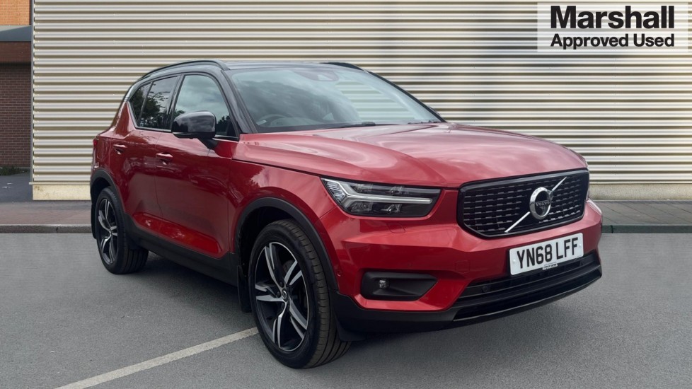 Main listing image - Volvo XC40