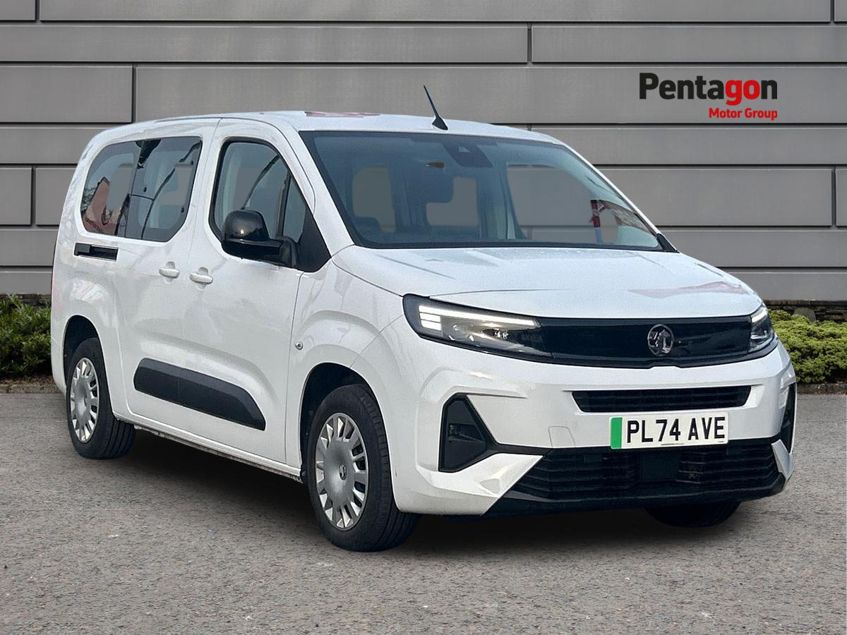 Main listing image - Vauxhall Combo Life-e