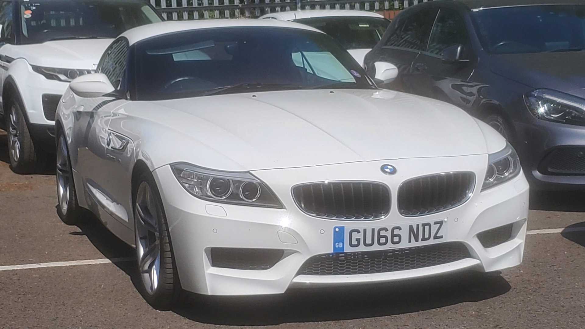Main listing image - BMW Z4