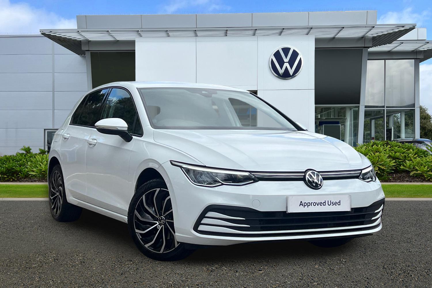 Main listing image - Volkswagen Golf
