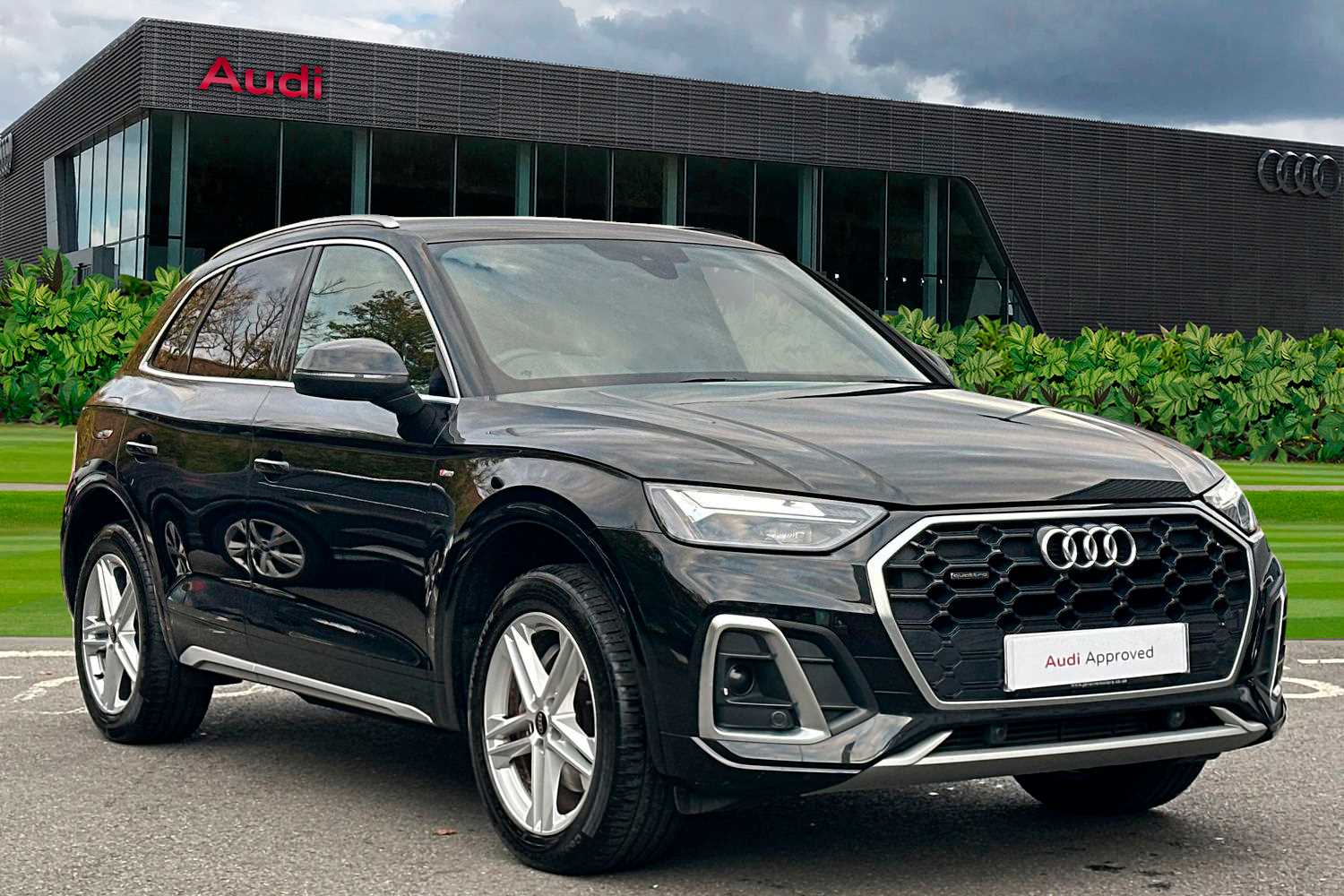 Main listing image - Audi Q5