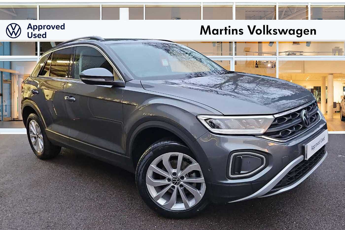 Main listing image - Volkswagen T-Roc