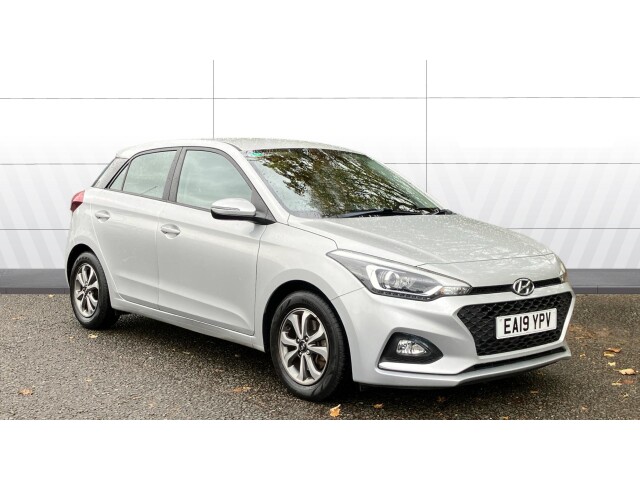 Main listing image - Hyundai i20