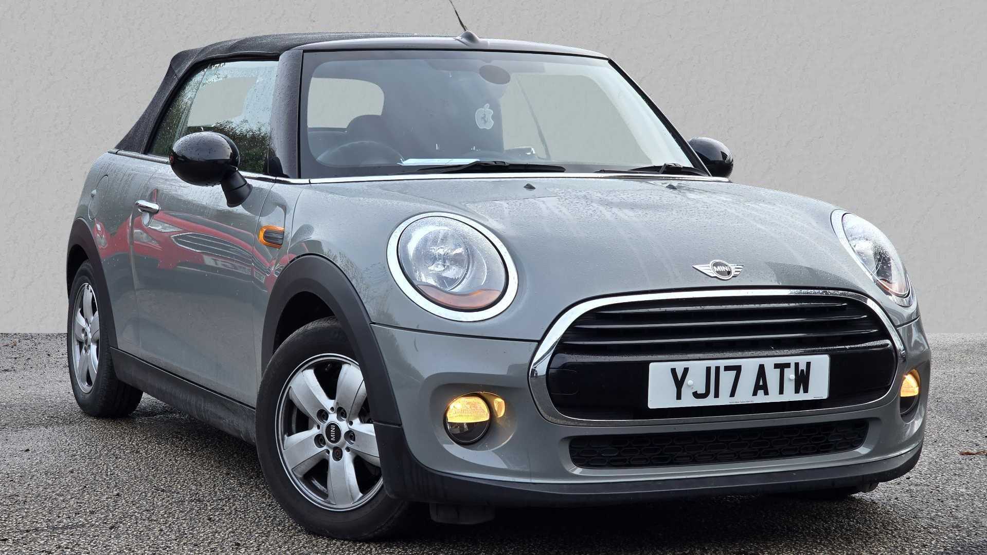 Main listing image - MINI Convertible