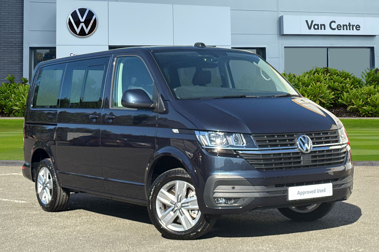 Main listing image - Volkswagen Transporter
