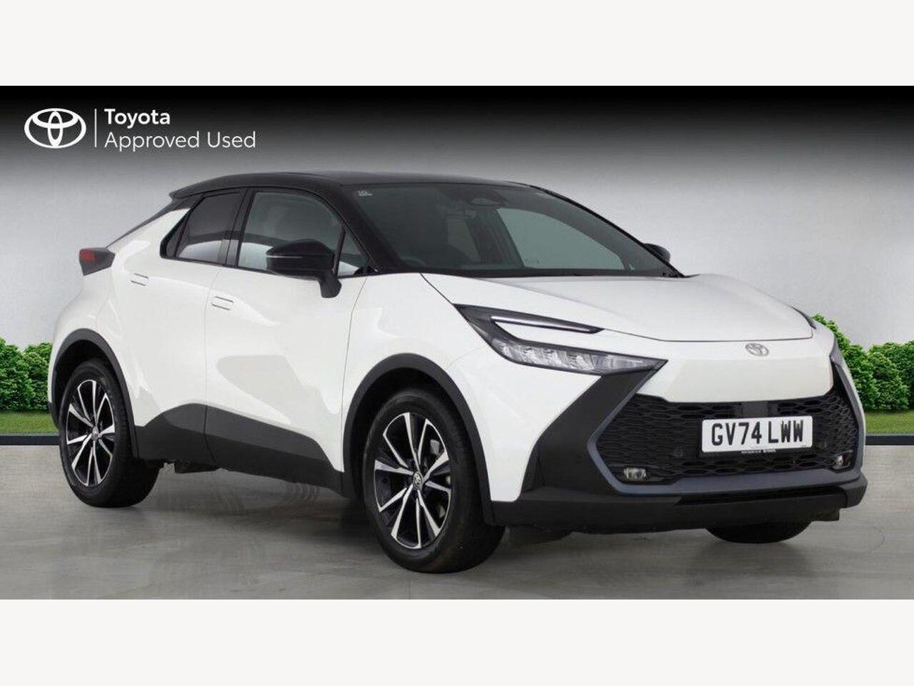 Main listing image - Toyota C-HR