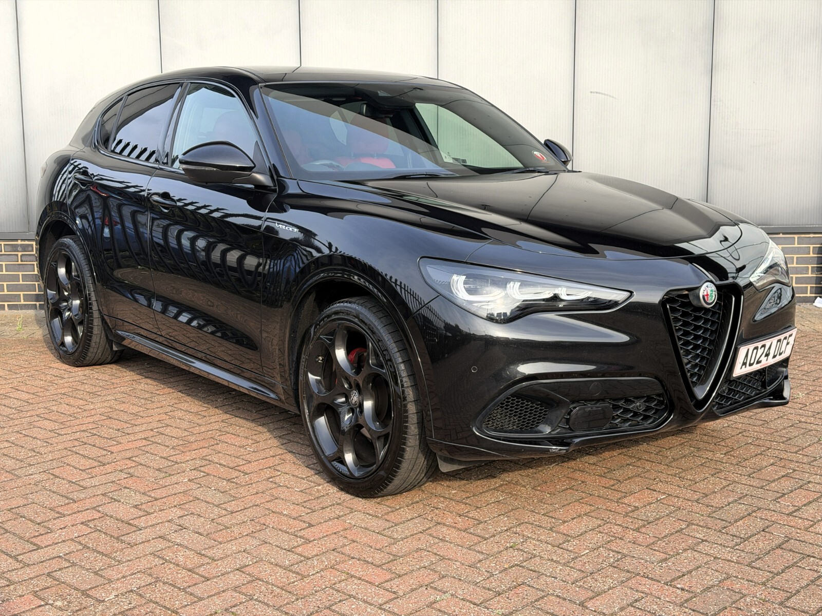 Main listing image - Alfa Romeo Stelvio