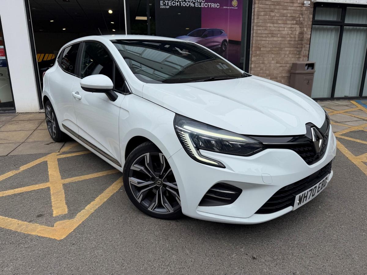 Main listing image - Renault Clio