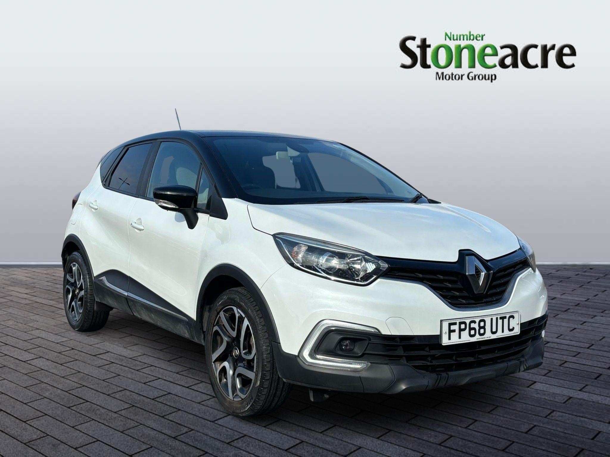 Main listing image - Renault Captur