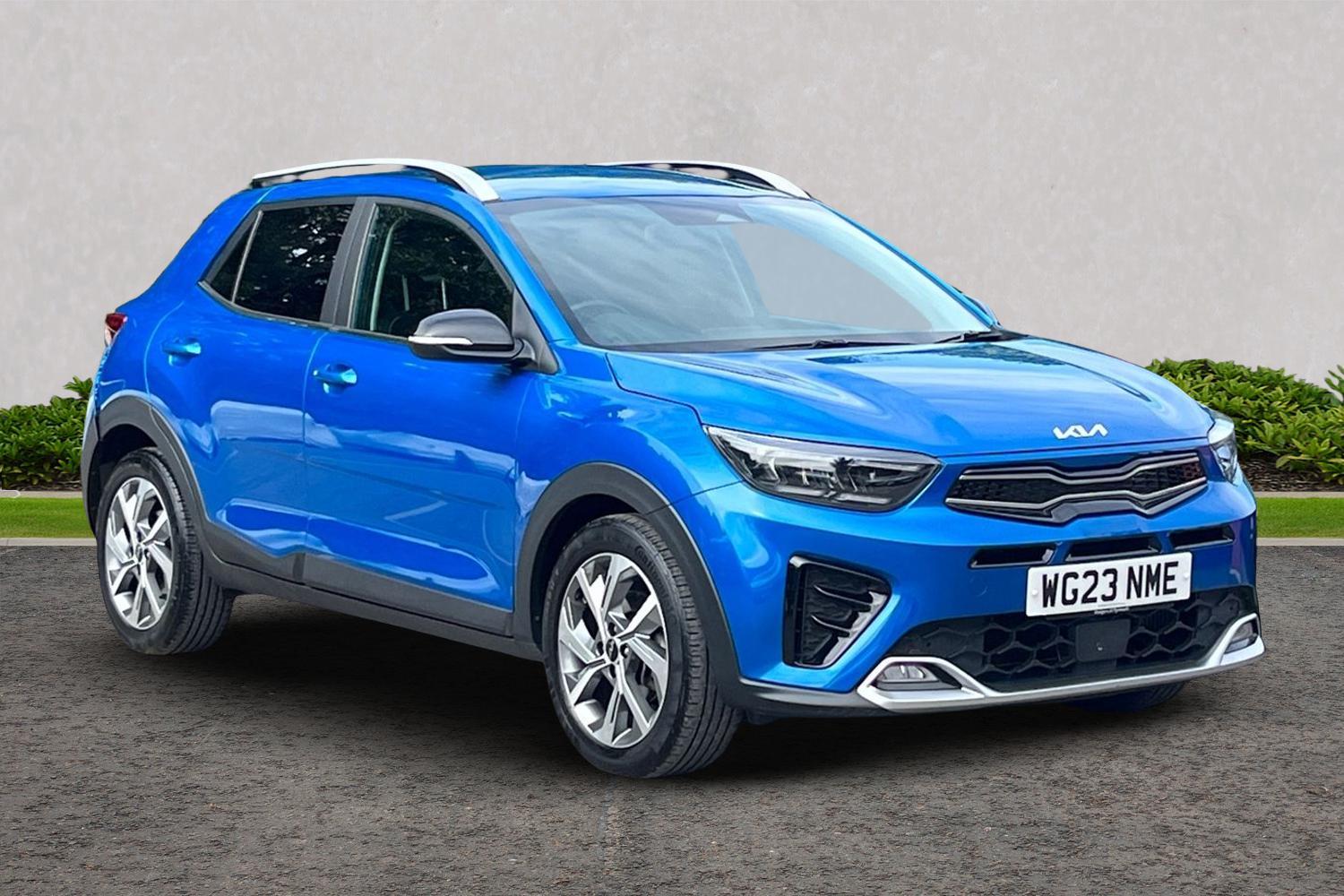 Main listing image - Kia Stonic