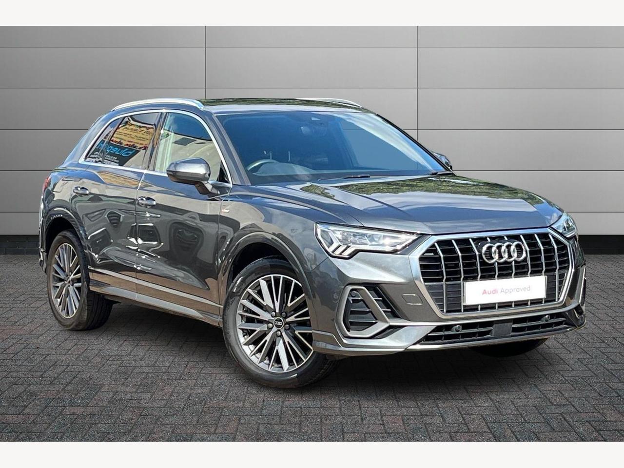 Main listing image - Audi Q3