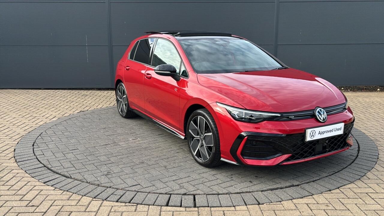 Main listing image - Volkswagen Golf