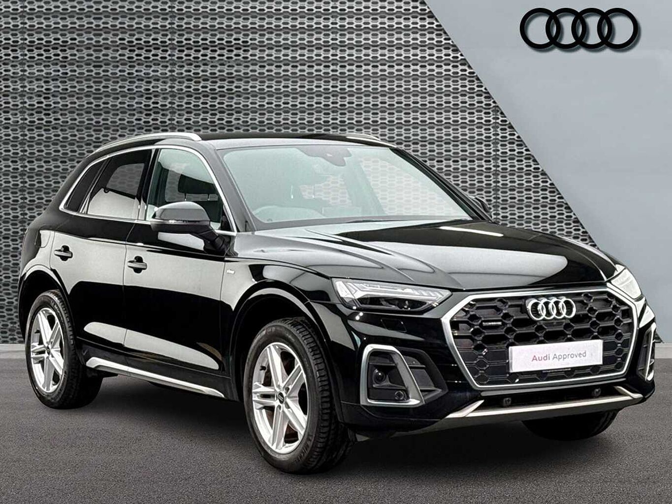 Main listing image - Audi Q5