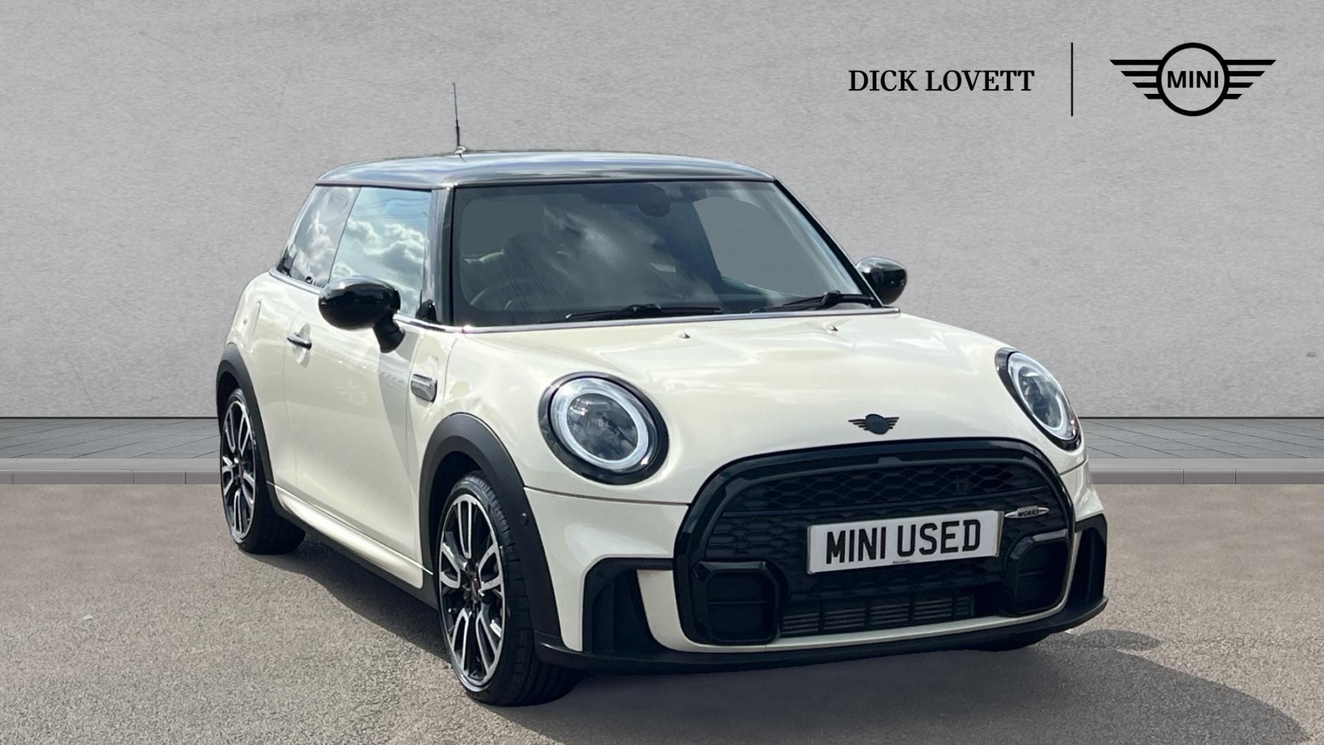 Main listing image - MINI Hatchback