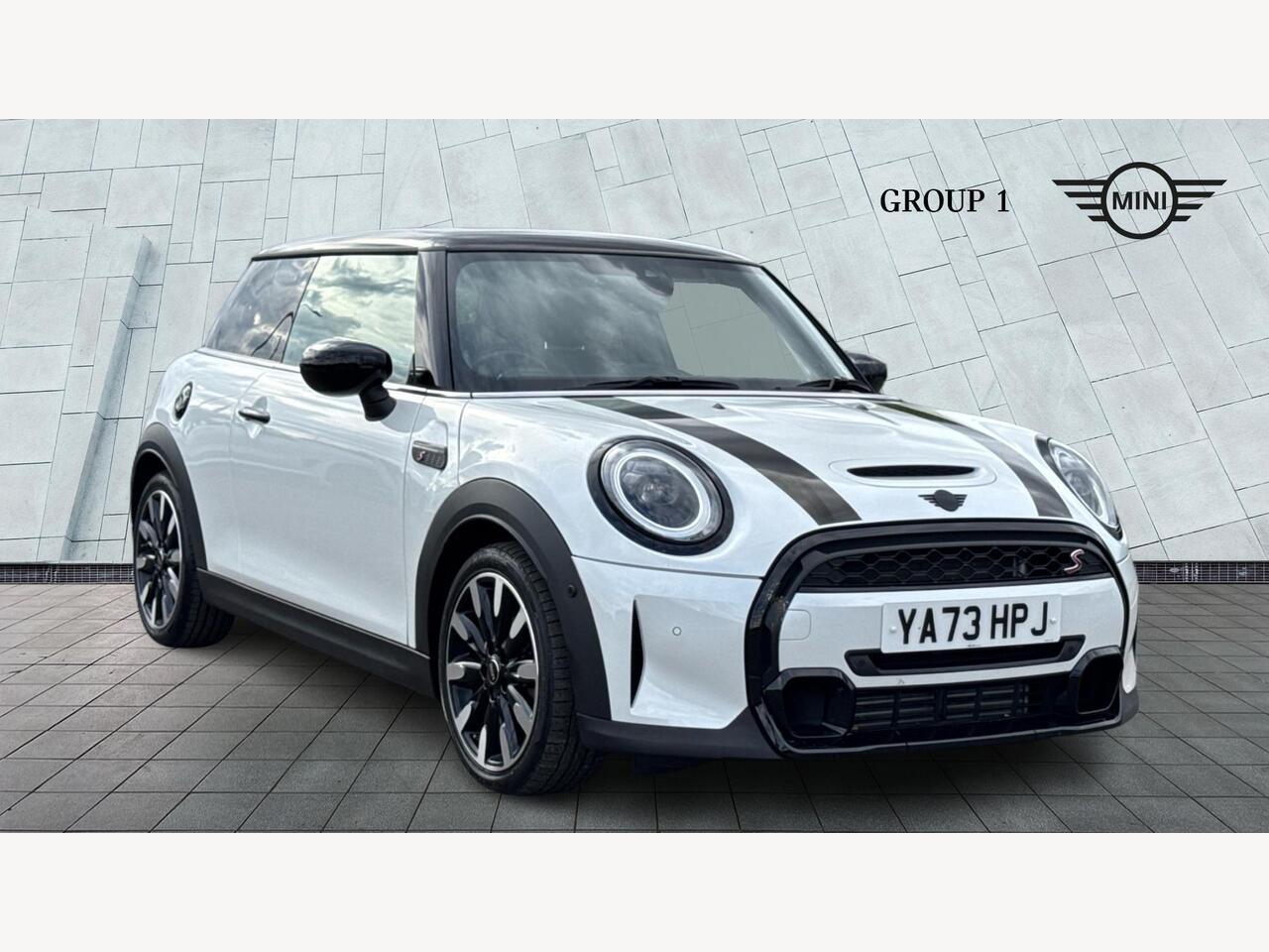 Main listing image - MINI Hatchback