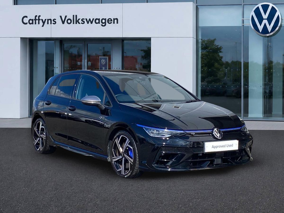 Main listing image - Volkswagen Golf