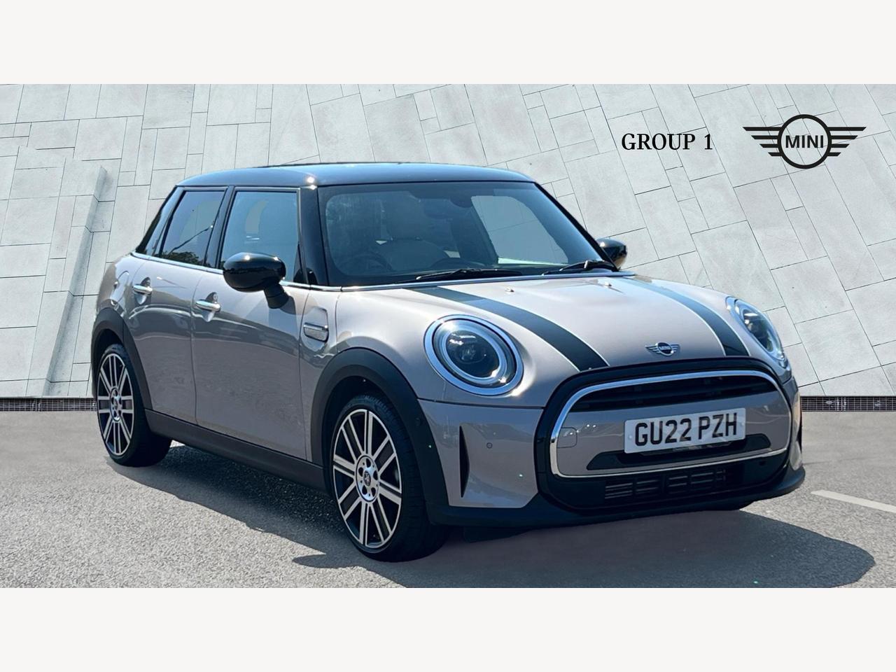 Main listing image - MINI Hatchback 5dr