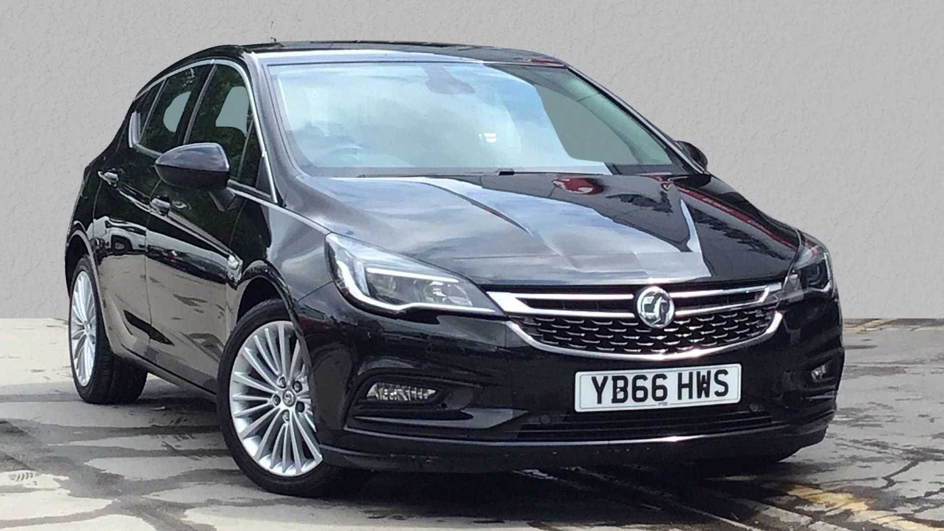 Main listing image - Vauxhall Astra