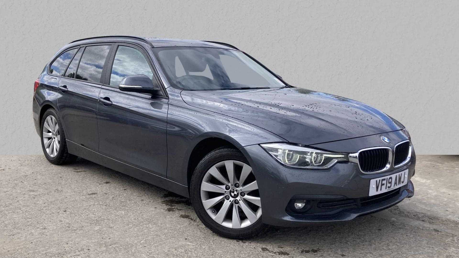 Main listing image - BMW 3 Series Touring